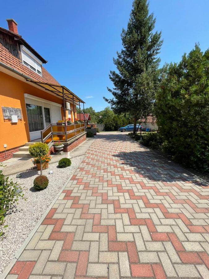 Mira Kucko Apartman Oreglak Kültér fotó