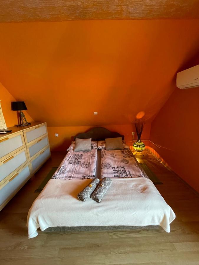 Mira Kucko Apartman Oreglak Kültér fotó