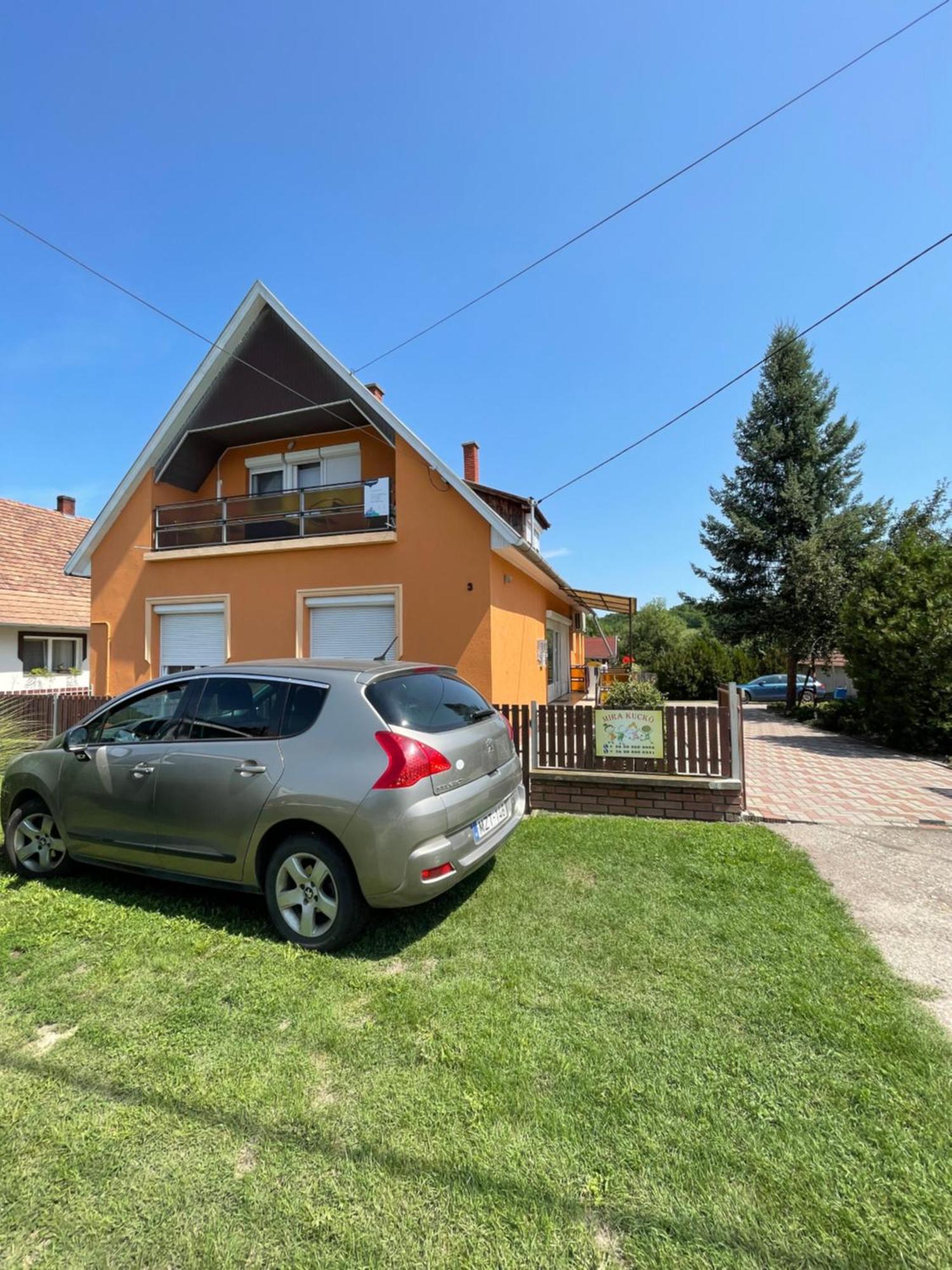 Mira Kucko Apartman Oreglak Szoba fotó